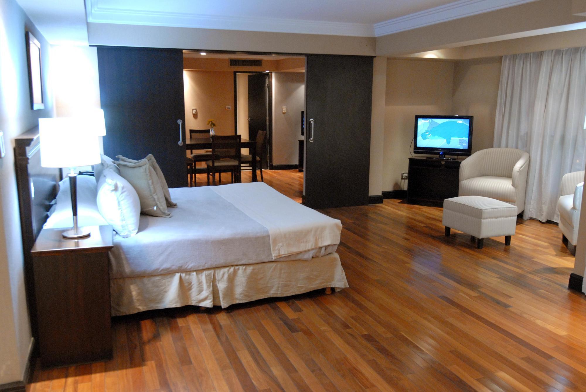Premium Tower Suites Mendoza Ngoại thất bức ảnh